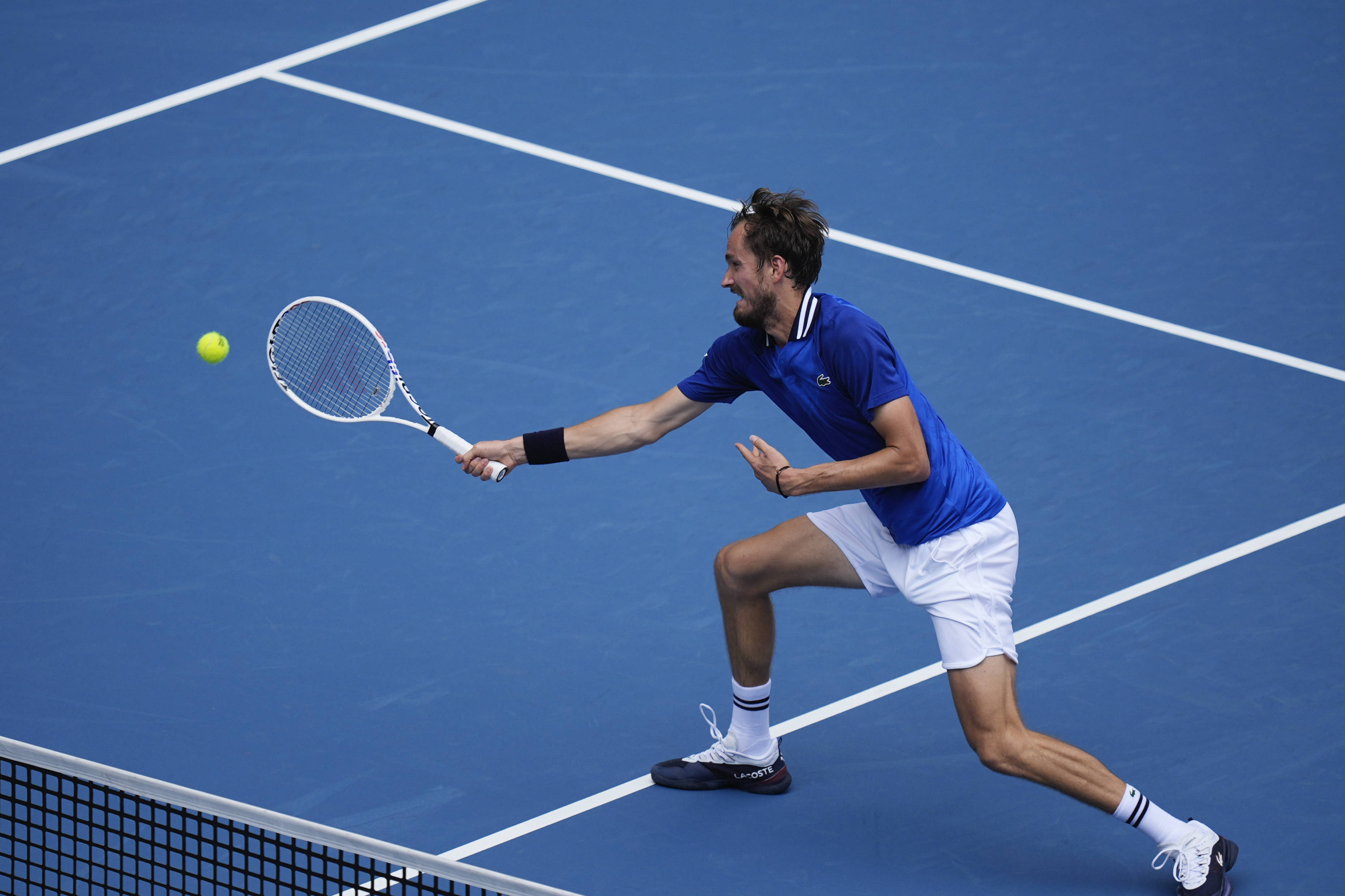 关于德国网球队鏖战法国网球队,梅德韦杰夫爆发神勇的信息 关于德国网球队鏖战法国网球队,梅德韦杰夫爆发神勇的信息