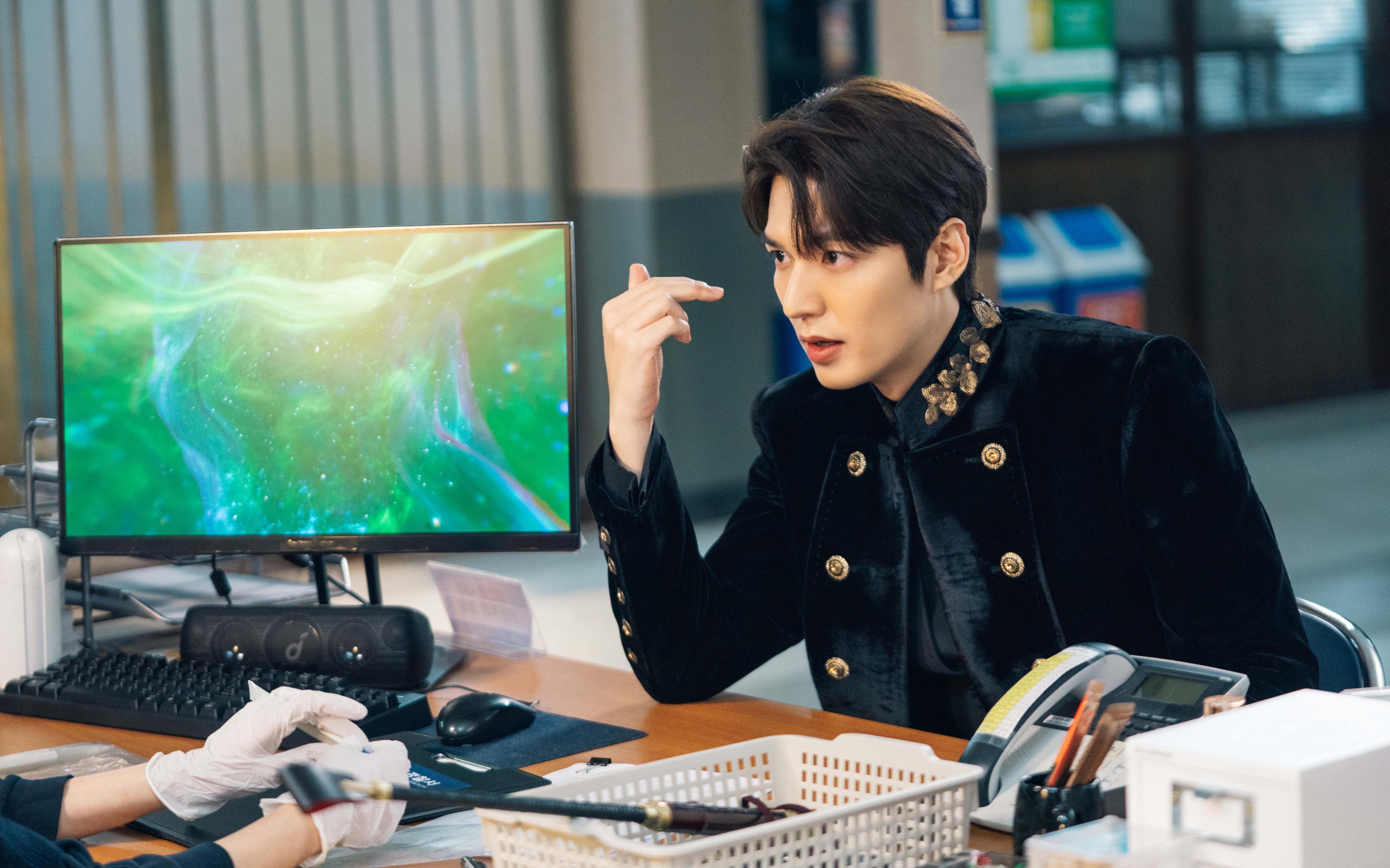 奥纳纳的十二码，当英格兰玫瑰在南非荆棘中绽放